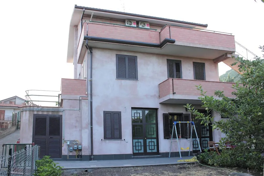 Etna Holiday Home Nicolosi 0*,  Italien