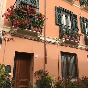 Casa Adriana , Cagliari Italia