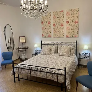 la-corte-florence-50141.it-tuscanyhotel.com/