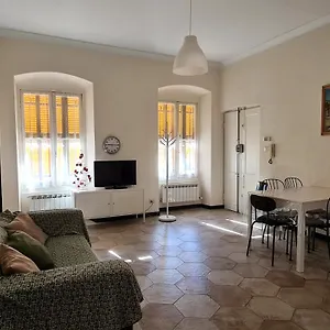 casa-dipinta.hotelitalianriviera.com/